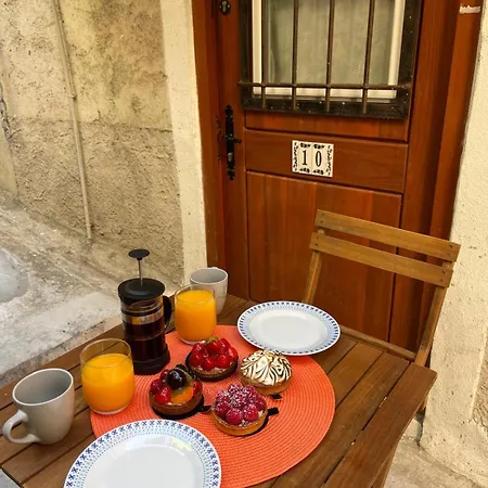 Centre Traditionnel Vieille Appartement Antibes