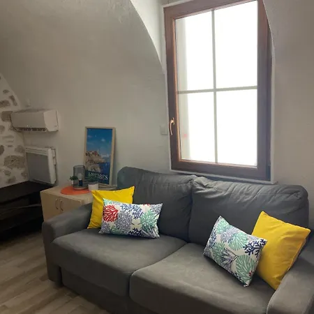 Appartement Centre Traditionnel Vieille Antibes