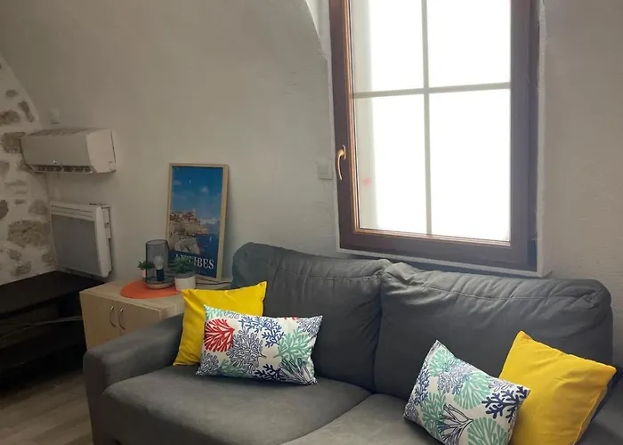 Apartamento Centre Traditionnel Vieille Antibes